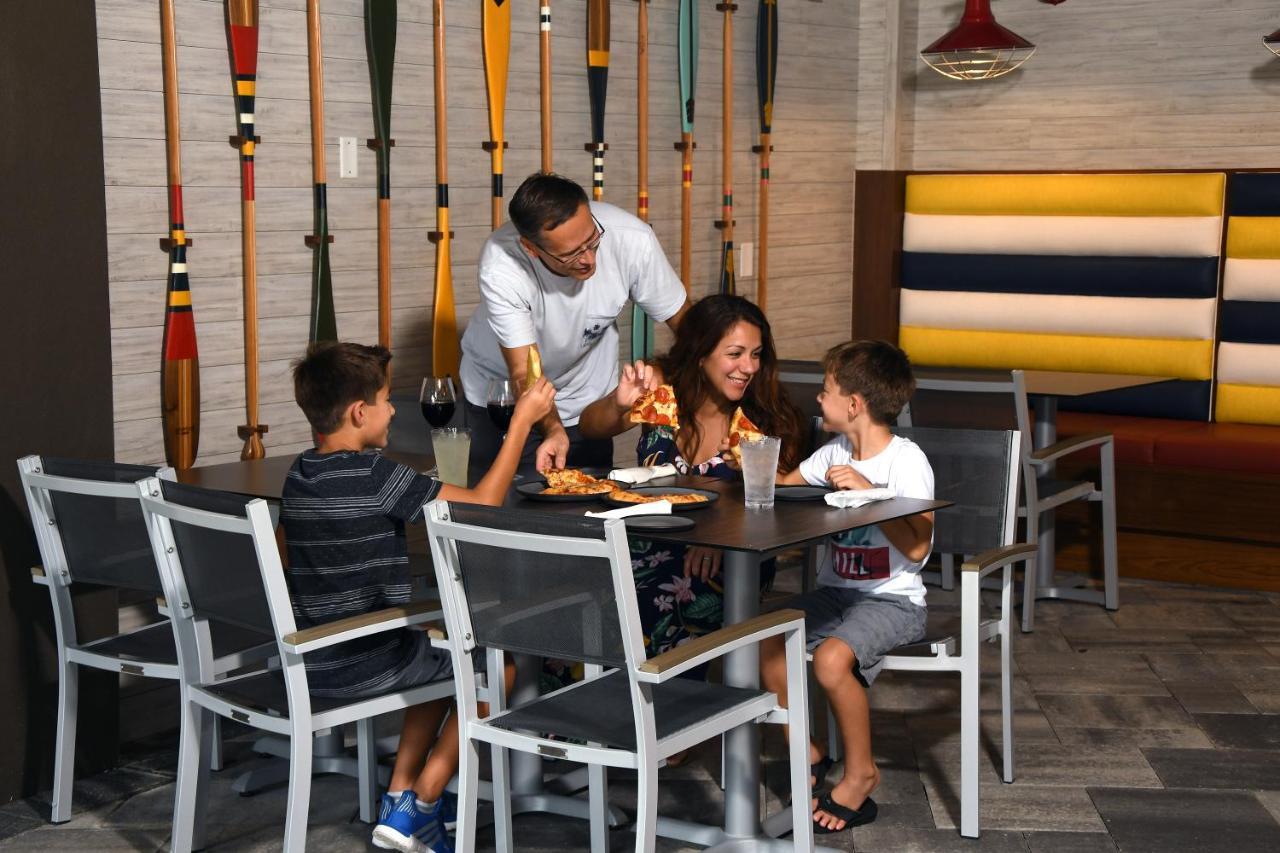 Wyndham Lake Buena Vista Resort Disney Springs® Resort Area Exterior foto