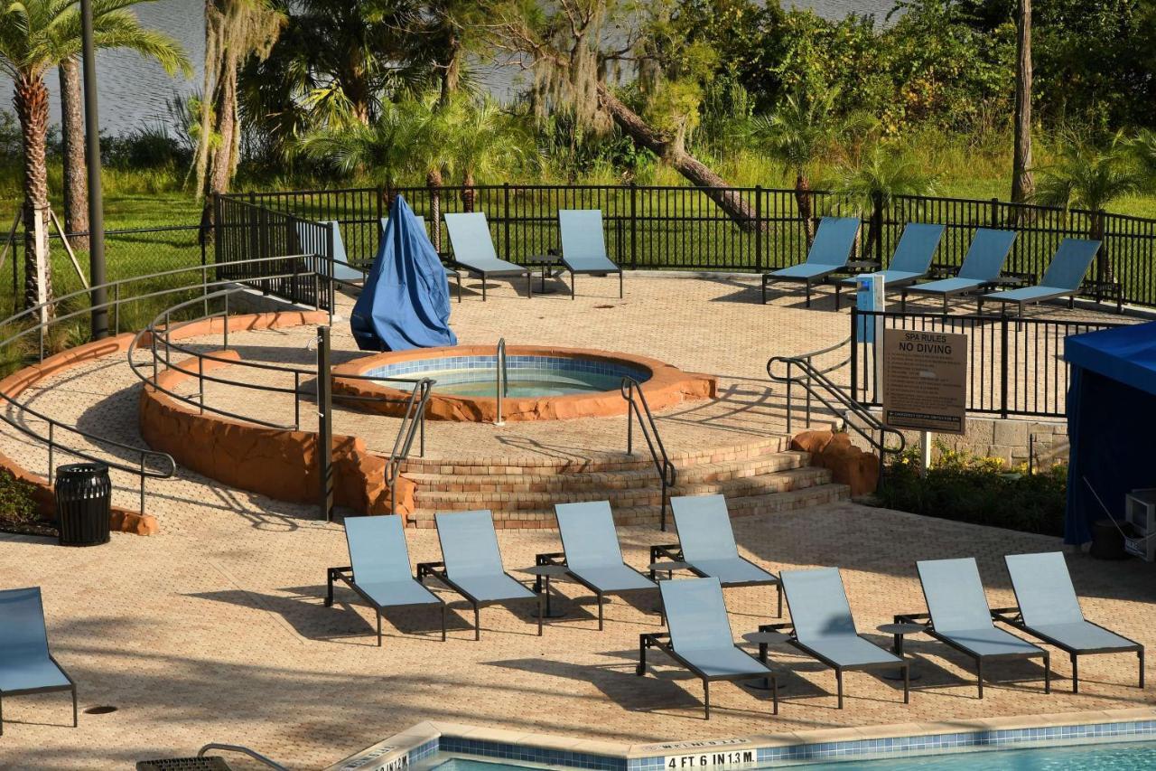 Wyndham Lake Buena Vista Resort Disney Springs® Resort Area Exterior foto
